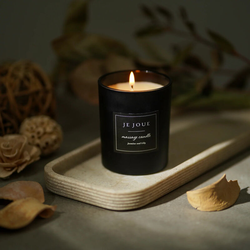 JE JOUE - CANDELA DA MASSAGGIO DI LUSSO GELSOMINO E GIGLIO - JE JOUE | Lingerie Harness Boutique