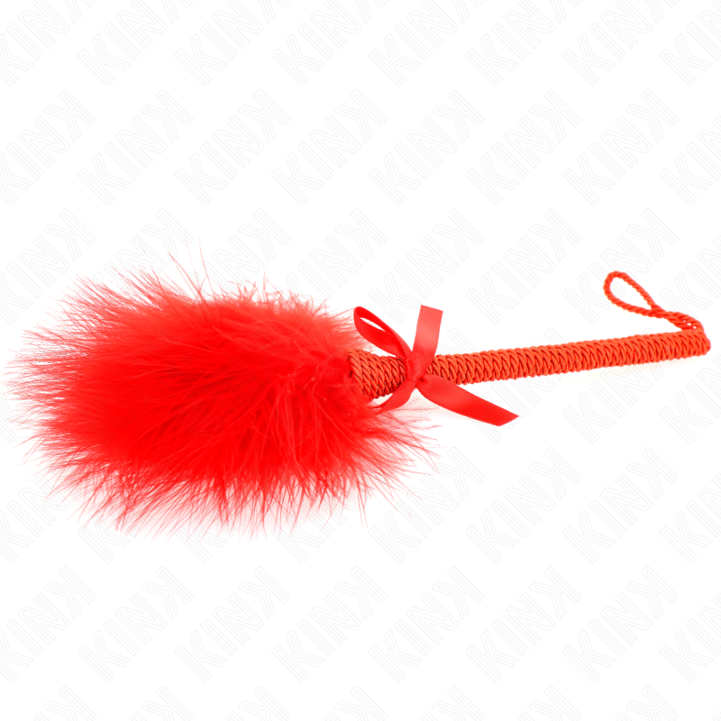 KINK - BACCHETTA IN CORDA DI NYLON CON PIUME TICKLE E FIOCCO ROSSO 25 CM - KINK IMPACT & TOUCH | Lingerie Harness Boutique