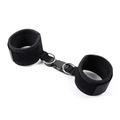 OHMAMA FETISH - FERMAPOLSO IN NEOPRENE CON GANCIO E ANELLO - OHMAMA FETISH | Lingerie Harness Boutique