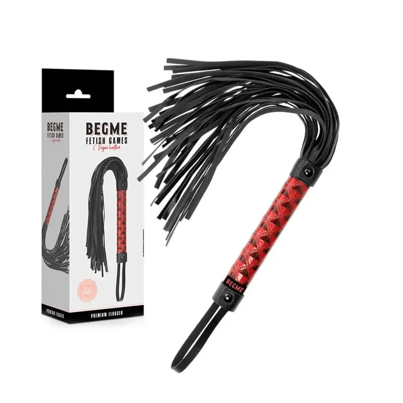 begme - flogger in pelle vegana edizione rossa Begme Fetish Games Lingerie Harness Boutique