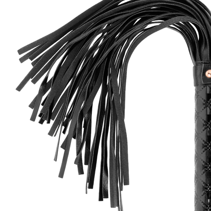 BEGME - BLACK EDITION FLOGGER IN PELLE VEGANA - BEGME BLACK EDITION | Lingerie Harness Boutique