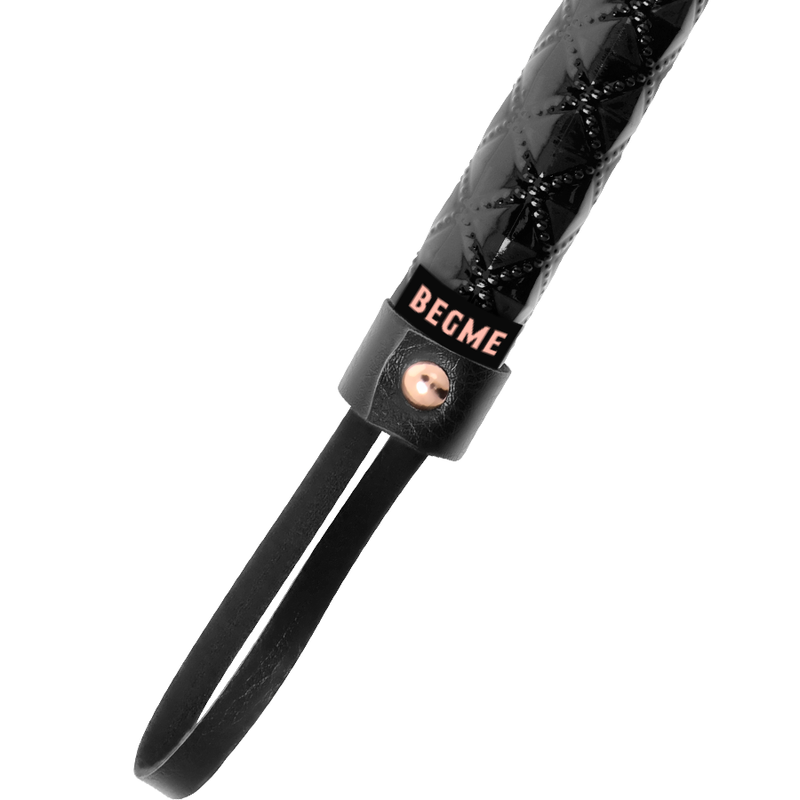 BEGME - BLACK EDITION FLOGGER IN PELLE VEGANA - BEGME BLACK EDITION | Lingerie Harness Boutique