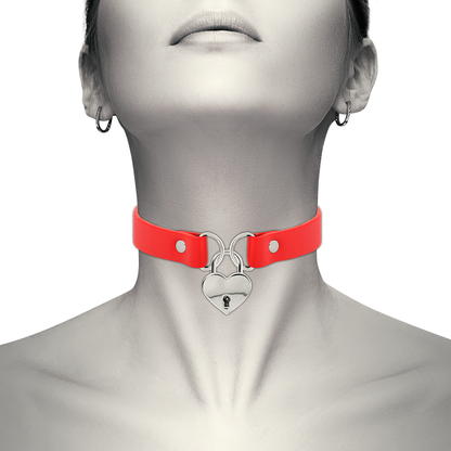 COQUETTE CHIC DESIRE - COLLANA IN PELLE VEGANA ROSSA CON ACCESSORIO CUORE CON CHIAVE - COQUETTE ACCESSORIES | Lingerie Harness Boutique