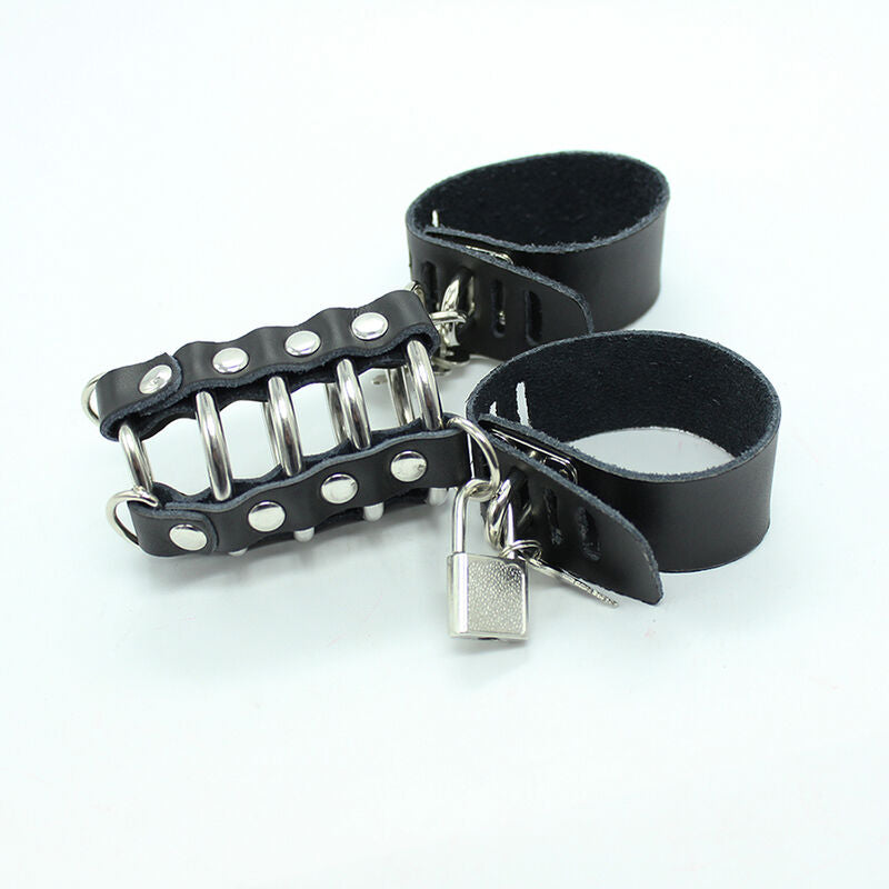 OHMAMA FETISH - GABBIA PER PENE CON ANELLI IN METALLO E CINTURINI IN PELLE - OHMAMA FETISH | Lingerie Harness Boutique