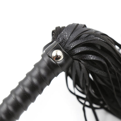 OHMAMA FETISH - WHIP WITH TEXTURED HANDLE