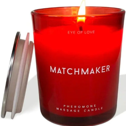 EYE OF LOVE - MATCHMAKER CANDELA DA MASSAGGIO CON DIAMANTE ROSSO ATTRACT HIM 150 ML - EYE OF LOVE | Lingerie Harness Boutique
