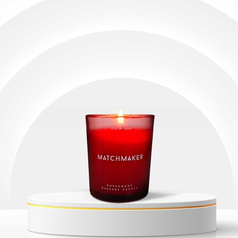 EYE OF LOVE - MATCHMAKER CANDELA DA MASSAGGIO CON DIAMANTE ROSSO ATTRACT HIM 150 ML - EYE OF LOVE | Lingerie Harness Boutique