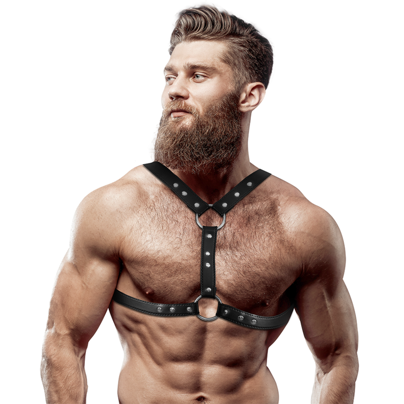 FETISH SUBMISSIVE ATTITUDINE - IMBRACATURA PER IL PETTO IN ECOPELLE CON DOPPIO SUPPORTO E BORCHIE PER UOMO - FETISH SUBMISSIVE ATTITUDE | Lingerie Harness Boutique