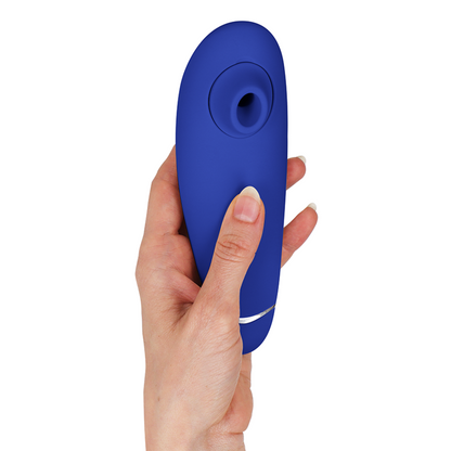 WOMANIZER - PREMIUM 2 STIMOLATORE DEL CLITORIDE MIRTILLO - WOMANIZER | Lingerie Harness Boutique