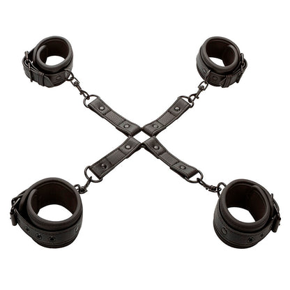 CALEXOTICS - NOCTURNAL CONNETTORE HOG TIE CUERO REGOLABILE NERO - CALEXOTICS | Lingerie Harness Boutique
