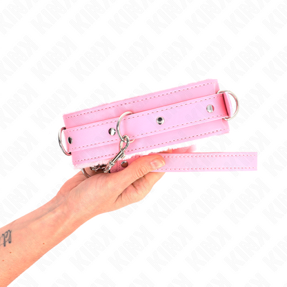 KINK - COLLARE CON GUINZAGLIO 65 CM CON RESTRIZIONI ROSA 36-42 CM X 5,5 CM - KINK COLLAR & GAG | Lingerie Harness Boutique