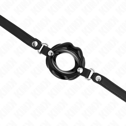 KINK - BAVAGLIO LIP 8 CM CON CINTURINO IN SIMILPELLE NERA 63 x 2 CM REGOLABILE 39-58 CM - KINK COLLAR & GAG | Lingerie Harness Boutique