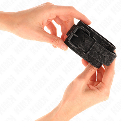 KINK - POLSI RICOPERTI DI PIZZO SCURO REGOLABILI NERO 19-26 CM - Lingerie Harness Boutique | Lingerie Harness Boutique