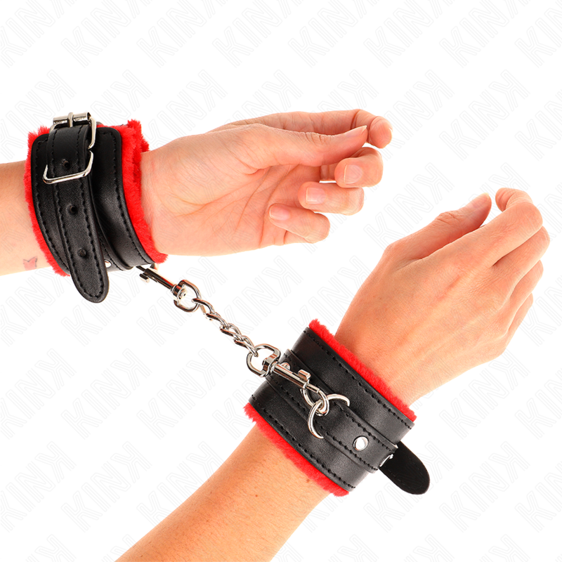KINK - RESISTENZA DA POLSO PREMIUM FODERATA IN PELLICCIA ROSSO CON CINTURA NERA REGOLABILE 17-29 CM X 6 CM - KINK COLLAR & GAG | Lingerie Harness Boutique