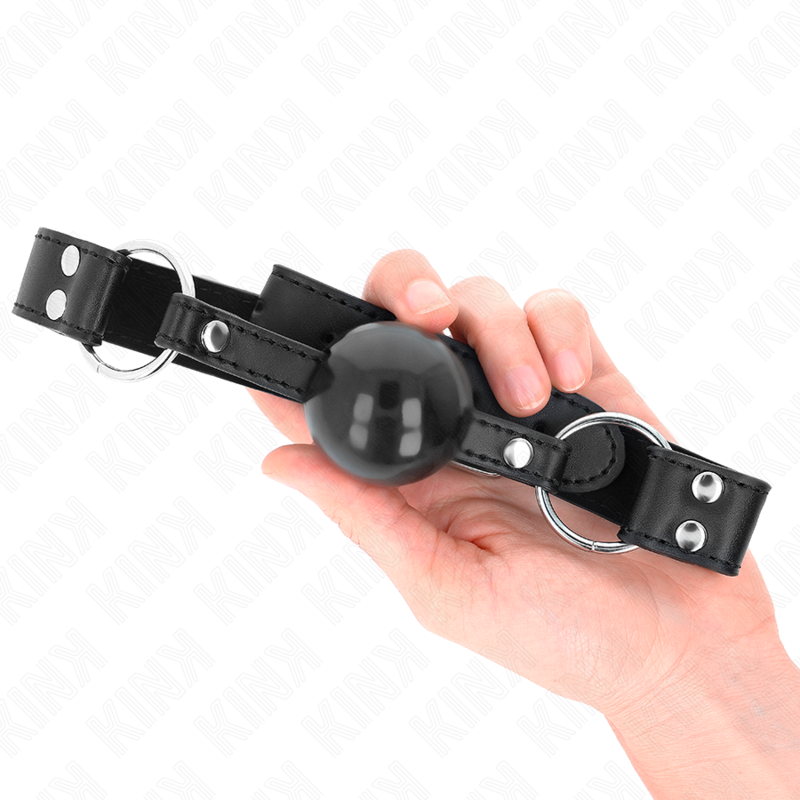 KINK - PALLA MORBIDA E SOLIDA BAVARO 4 CM CON CINTURINO IN SIMILPELLE 62 x 2,5 CM REGOLABILE 42-58 CM - Lingerie Harness Boutique | Lingerie Harness Boutique