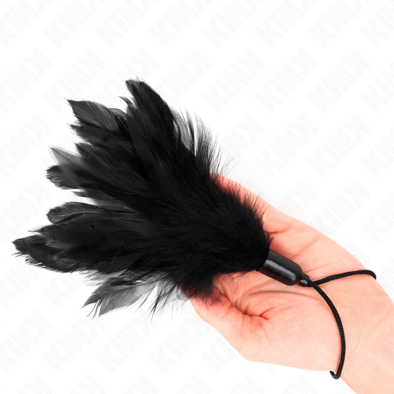 KINK - PIUME TICKLE CON MANICO IN CORDA BASE IN PLASTICA 15 CM - KINK IMPACT & TOUCH | Lingerie Harness Boutique