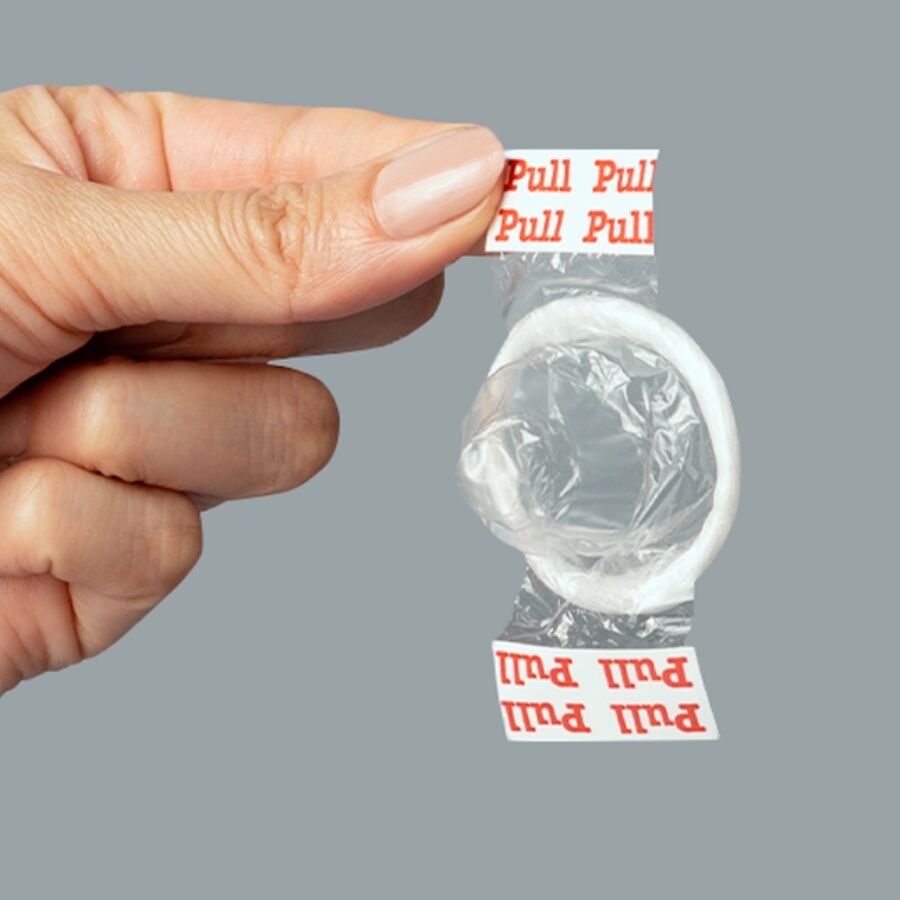 UNIQ - PRESERVATIVI SENZA LATTICE CON STRISCE 3 UNITÀ - UNIQ | Lingerie Harness Boutique