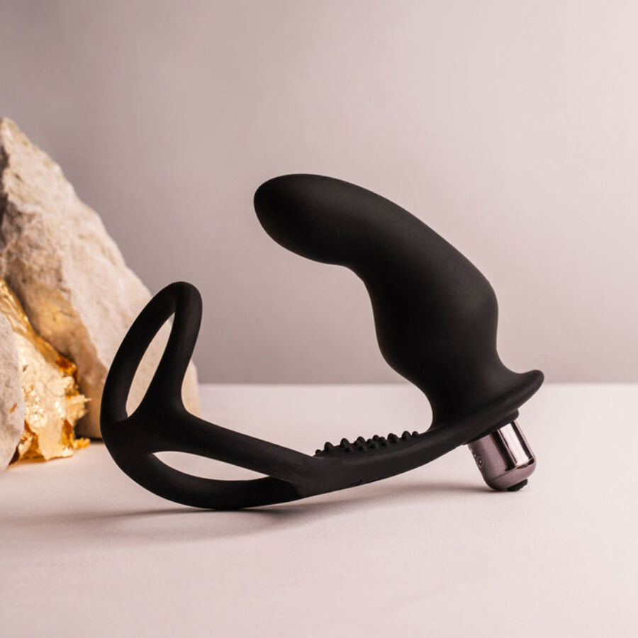 ROCKS-OFF - RO-ZEN RRO PLUG ANALE CON ANELLO VIBRANTE PER IL PENE NERO - ROCKS-OFF | Lingerie Harness Boutique