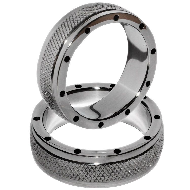 METAL HARD - METALANELLO PER PENE E TESTICOLI 40MM - METAL HARD | Lingerie Harness Boutique