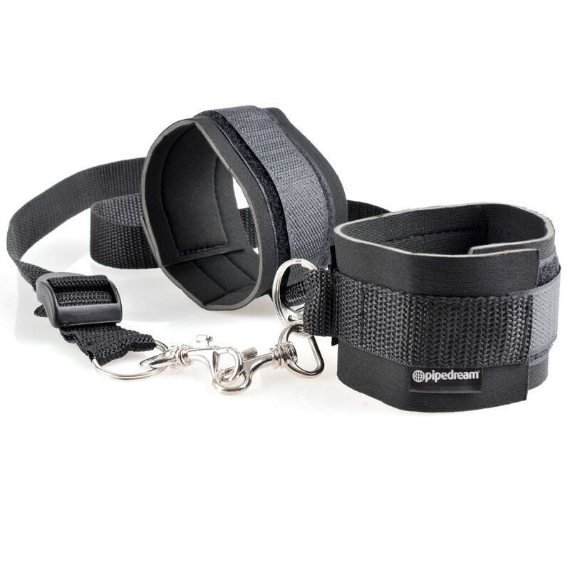 SET DI POLSINO E ANELLO DI FANTASIA FETISH - PIPEDREAMS | Lingerie Harness Boutique